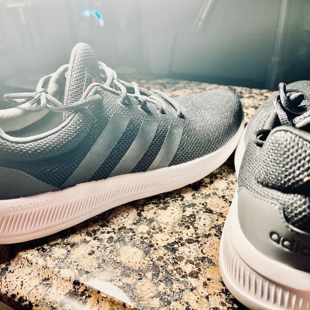 Adidas Cloudfoam